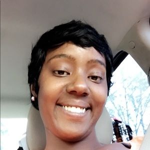 Meet your Posher, Alexandria